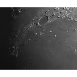 Crater Plato fotografiado con Mak 127/1500