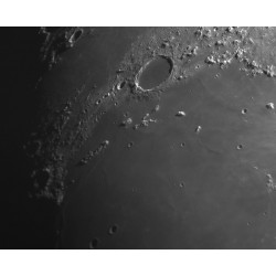 Crater Plato fotografiado con Mak 127/1500