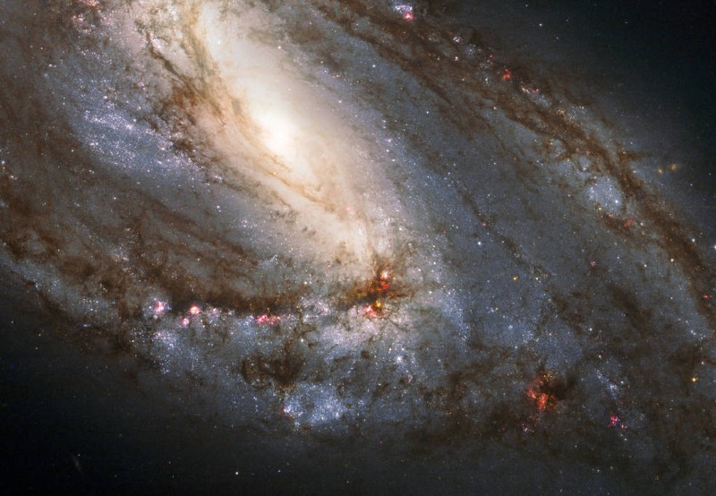 Galaxia M66